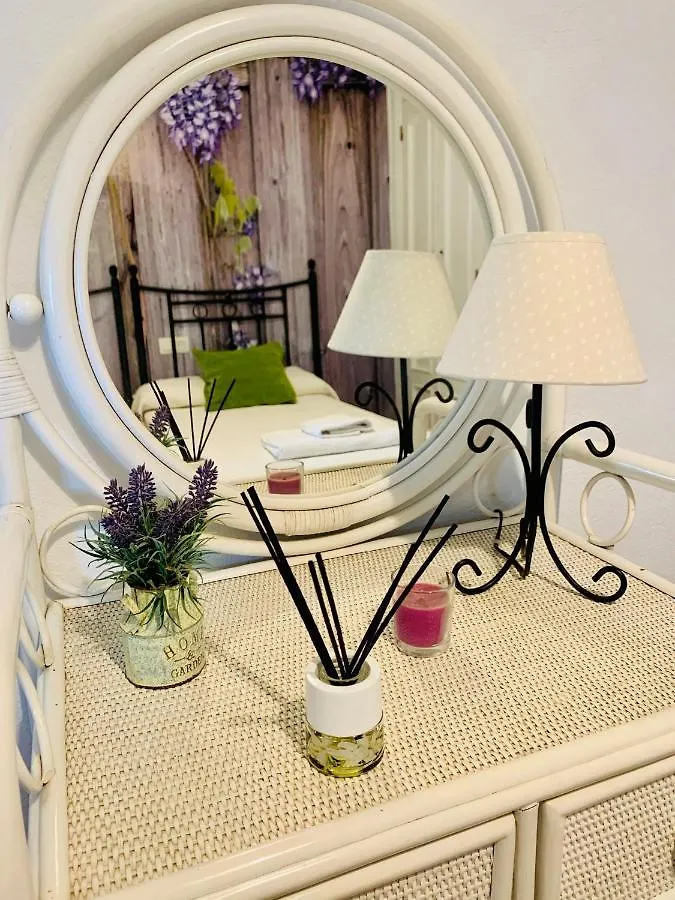 Villa En Frigiliana Con Piscina Y Jacuzzi